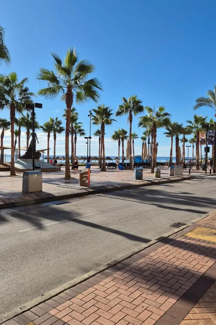 Apartamento Frente Al Mar Fuengirola Spain